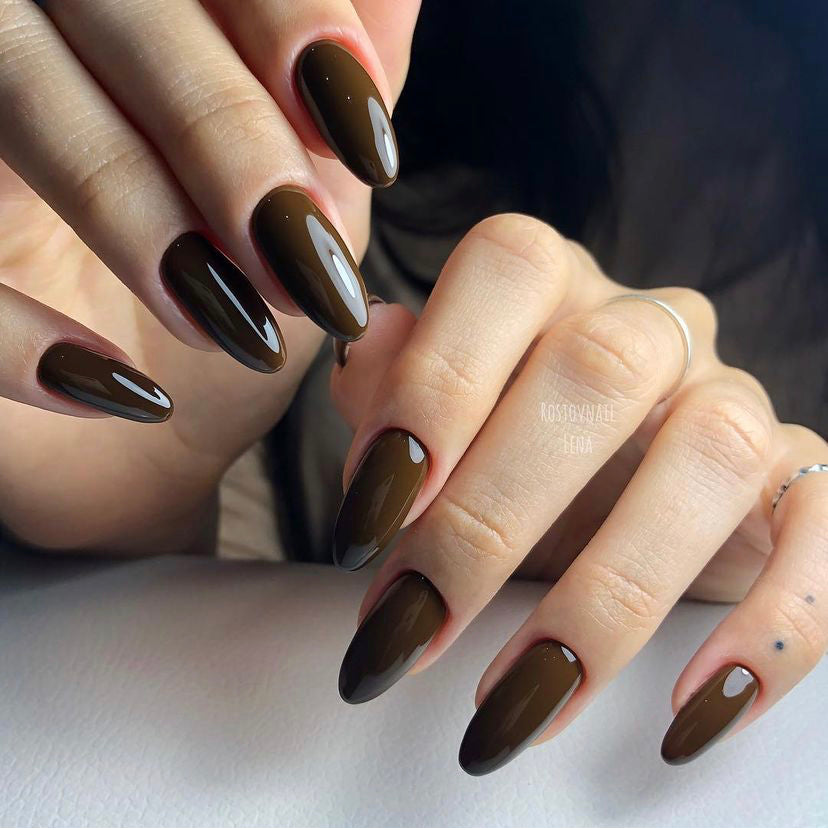 Dark Gel Polish