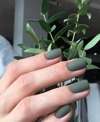 Dark Gel Polish