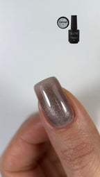Cat Eye Gel Polish